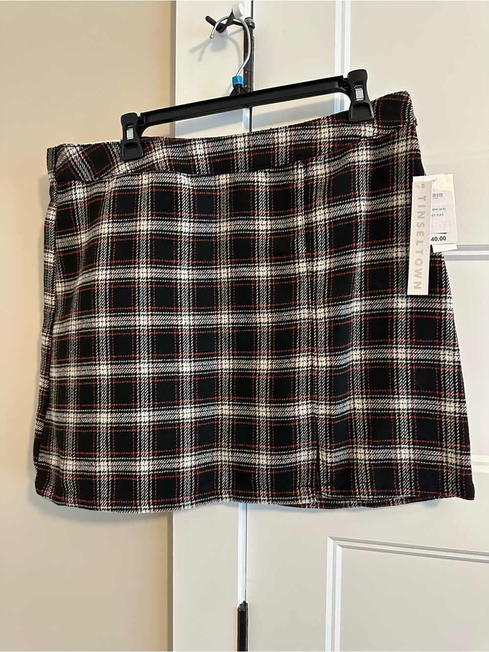 Tinseltown Black White Red Plaid Mini Skirt